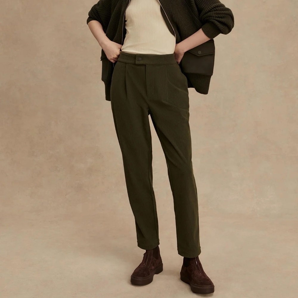 NWT Varley Nell Reg Tapered Leg 29" | Forest Night